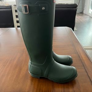 Hunter rain boots
